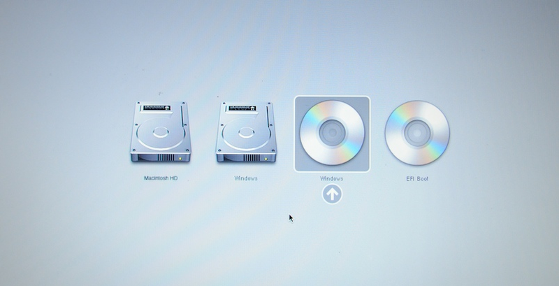 Illustration for article titled How to Survive Boot Camp (and Run Win 7 on a Mac)